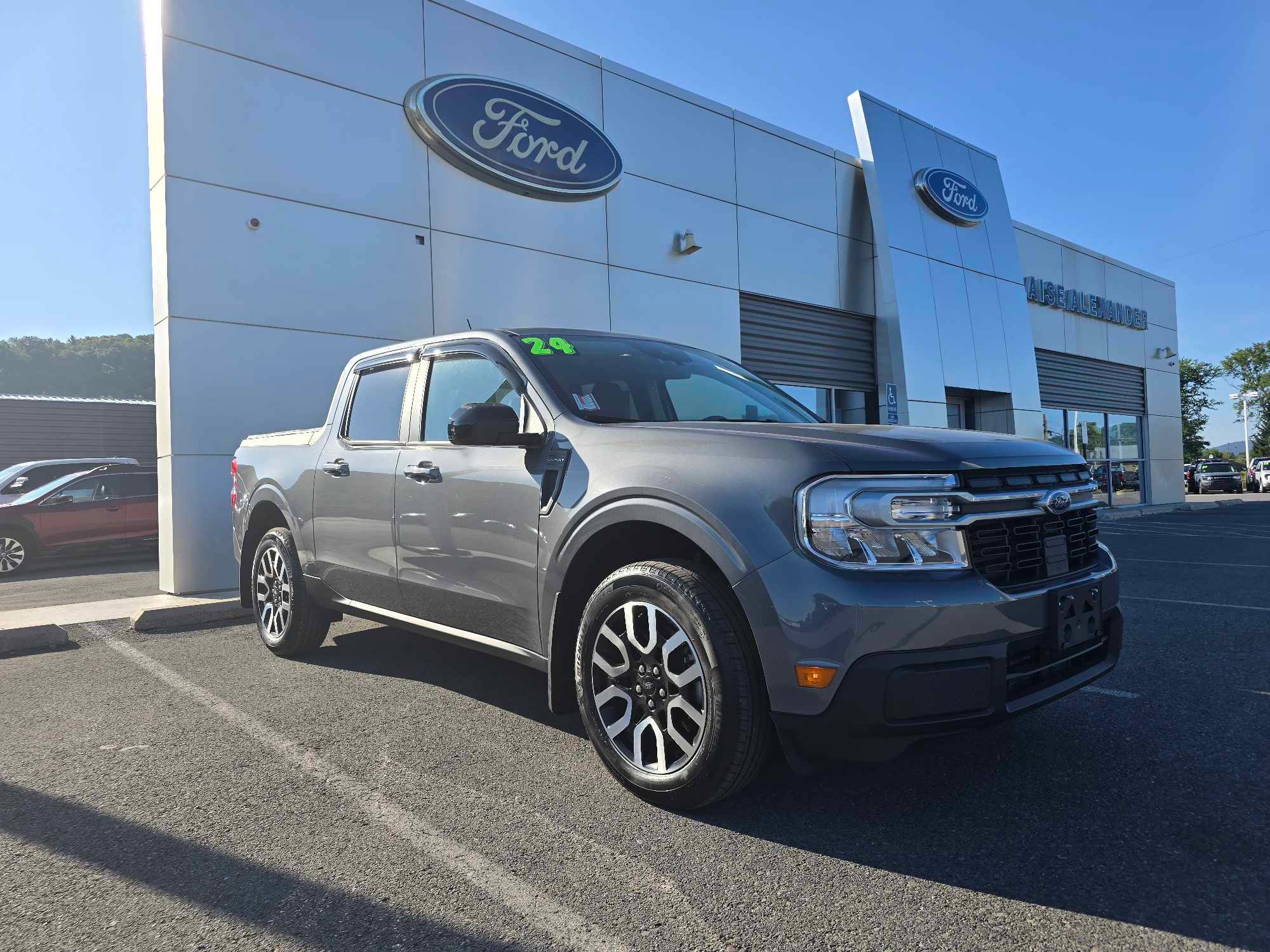 Used 2024 Ford Maverick Lariat