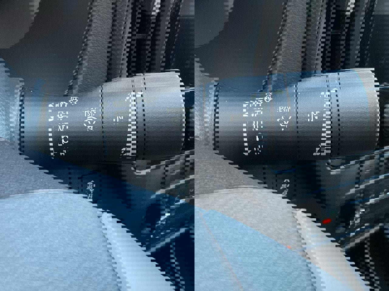 New 2026 Nissan Frontier S image 27