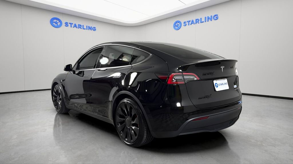 Used 2022 Tesla Model Y Performance image 5