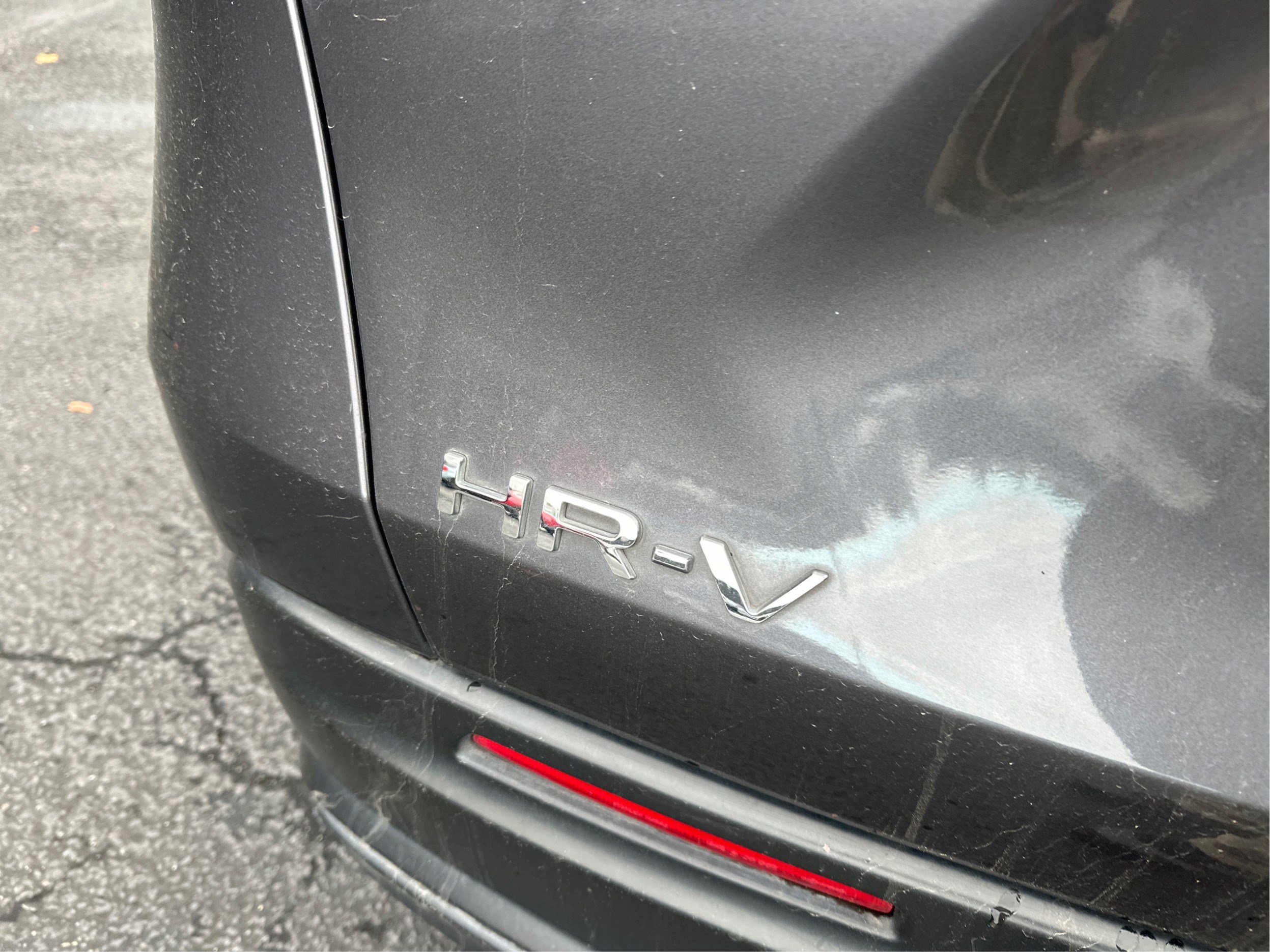Used 2023 Honda HR-V LX image 25