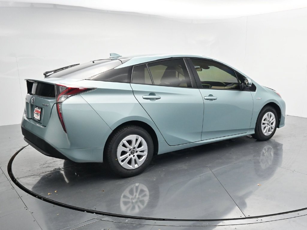 Used 2017 Toyota Prius Two FWD image 8