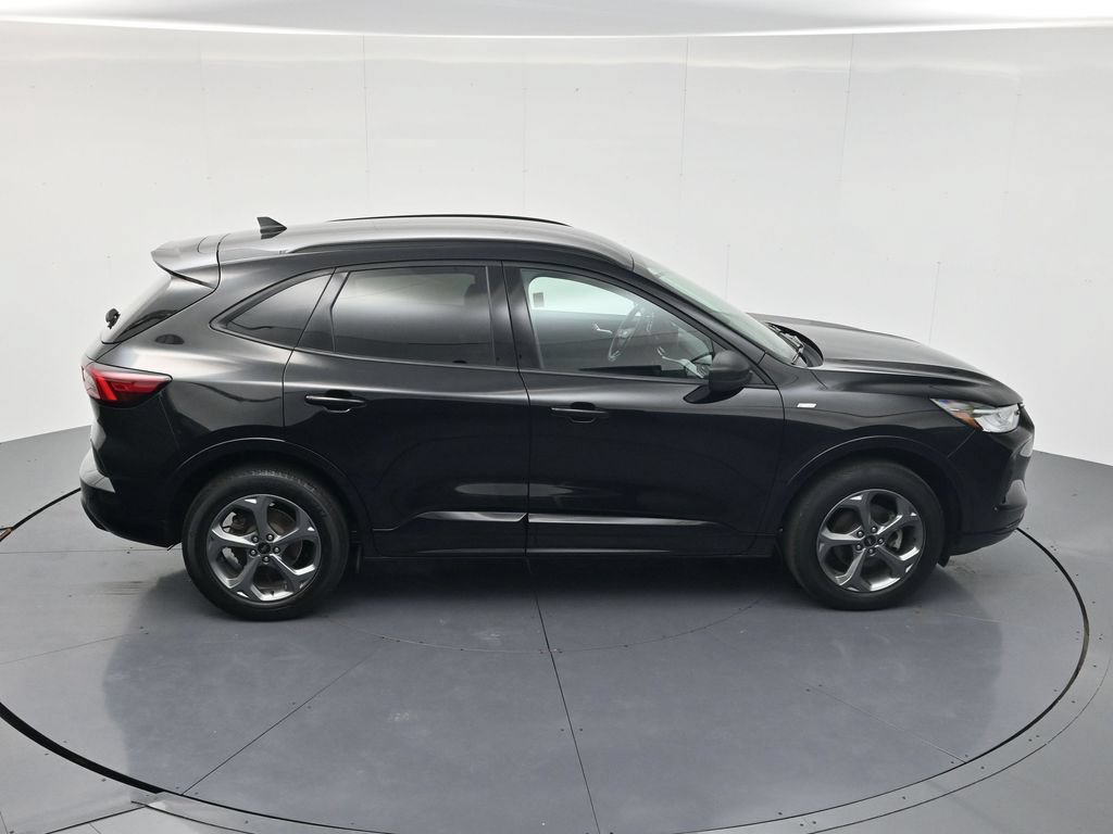 Used 2024 Ford Escape ST-Line w/ Tech Pack #1 AWD/4WD image 39