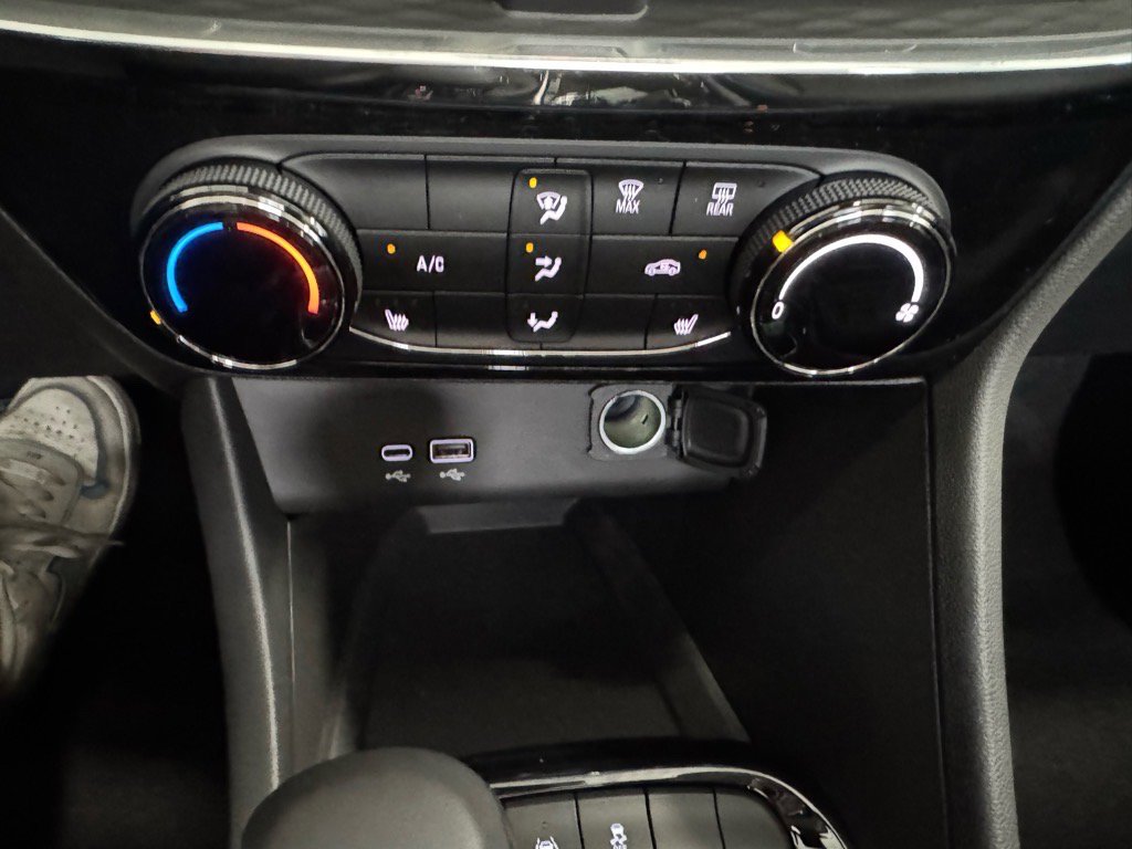 New 2026 Buick Encore GX Sport Touring w/ Comfort Package image 20