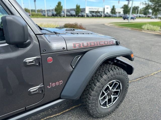 New 2025 Jeep Gladiator Rubicon w/ Convenience Group image 13