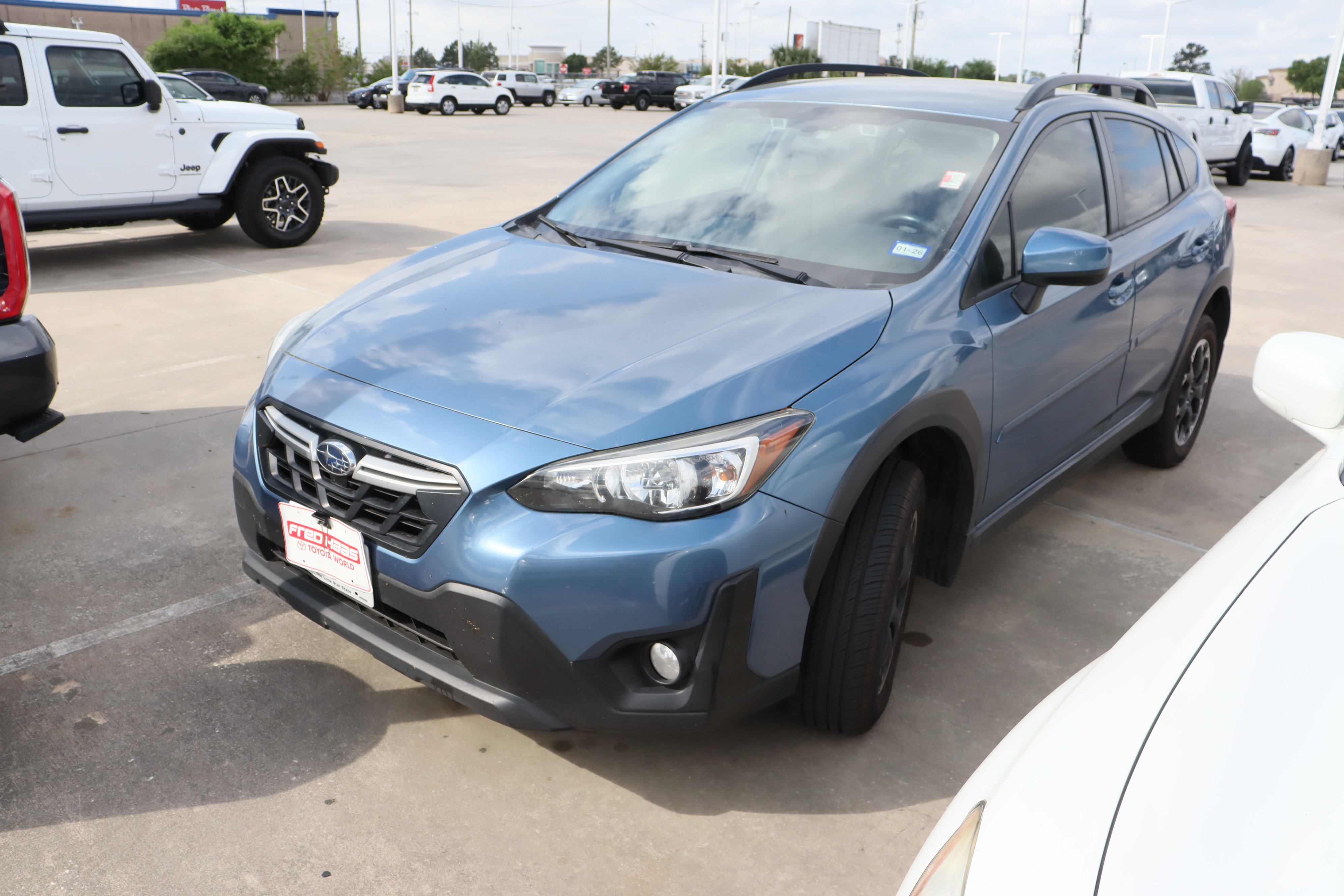 Used 2022 Subaru Crosstrek 2.0i Premium image 5