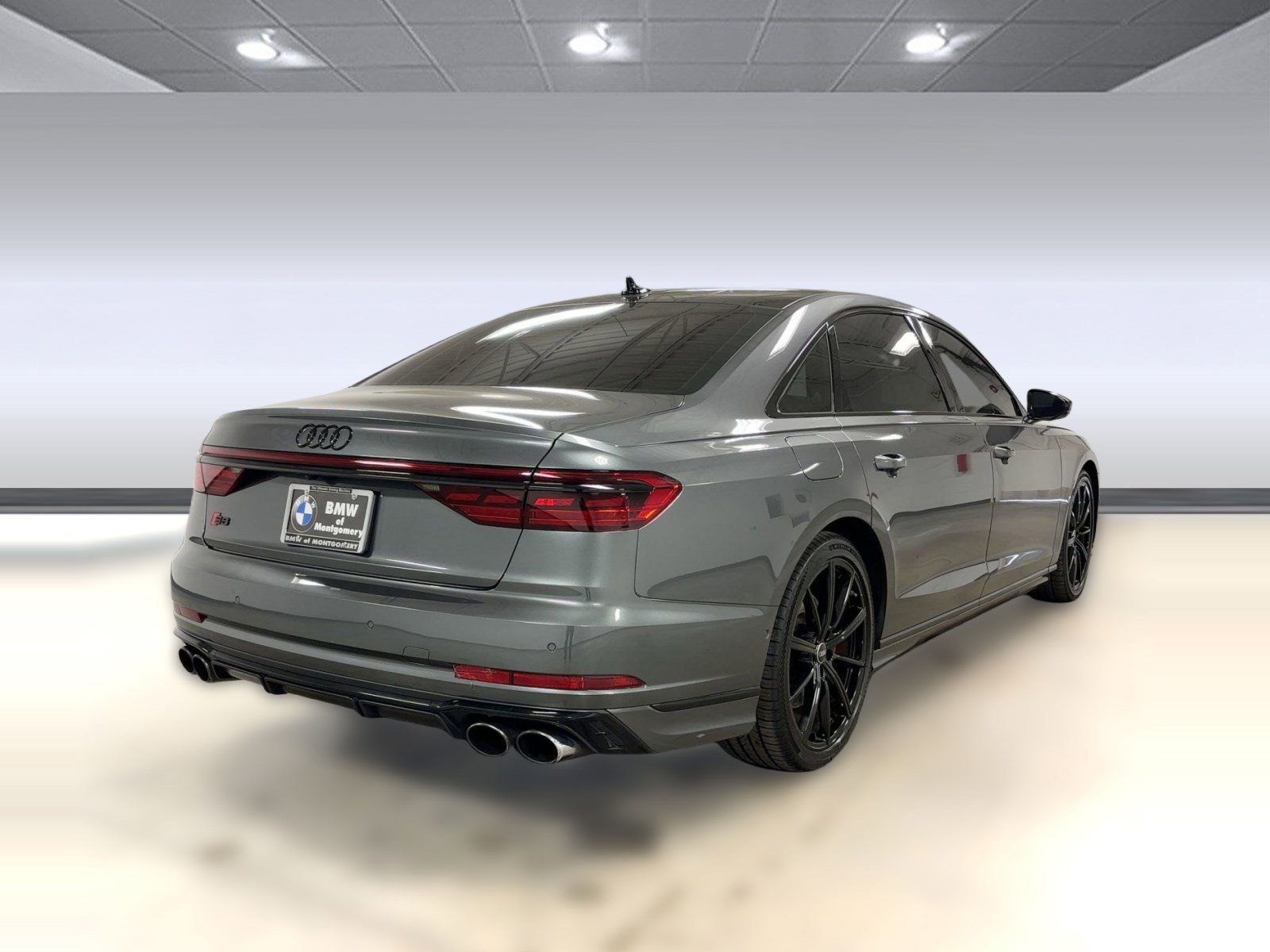 Used 2024 Audi S8 w/ S8 Comfort Plus Package image 7