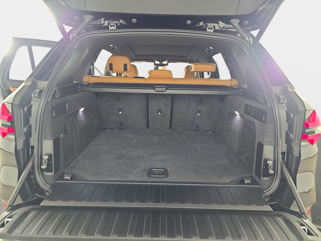 Certified 2024 BMW X5 xDrive40i w/ Premium Package image 13