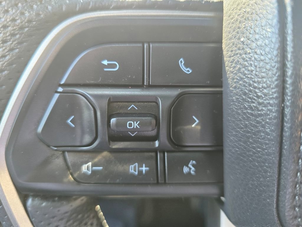 Certified 2025 Toyota Sequoia Limited AWD/4WD image 22