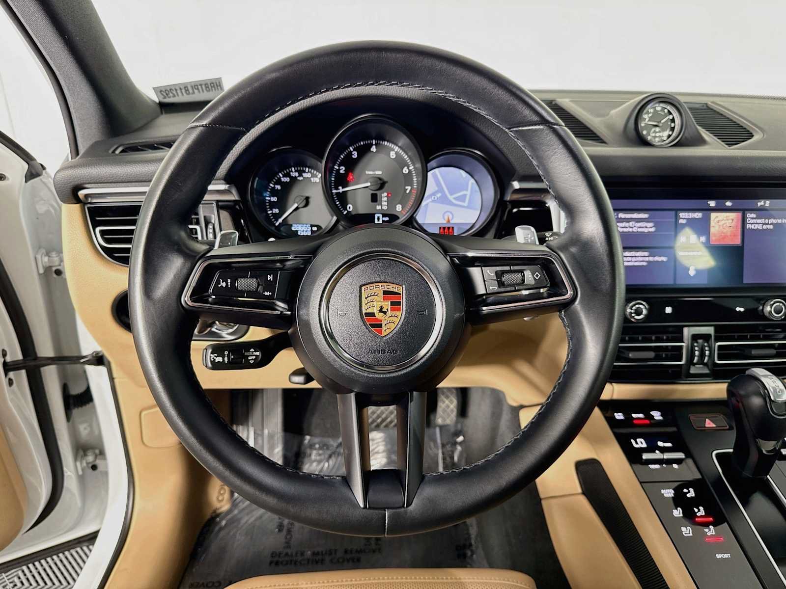 Used 2023 Porsche Macan Turbo AWD/4WD image 12