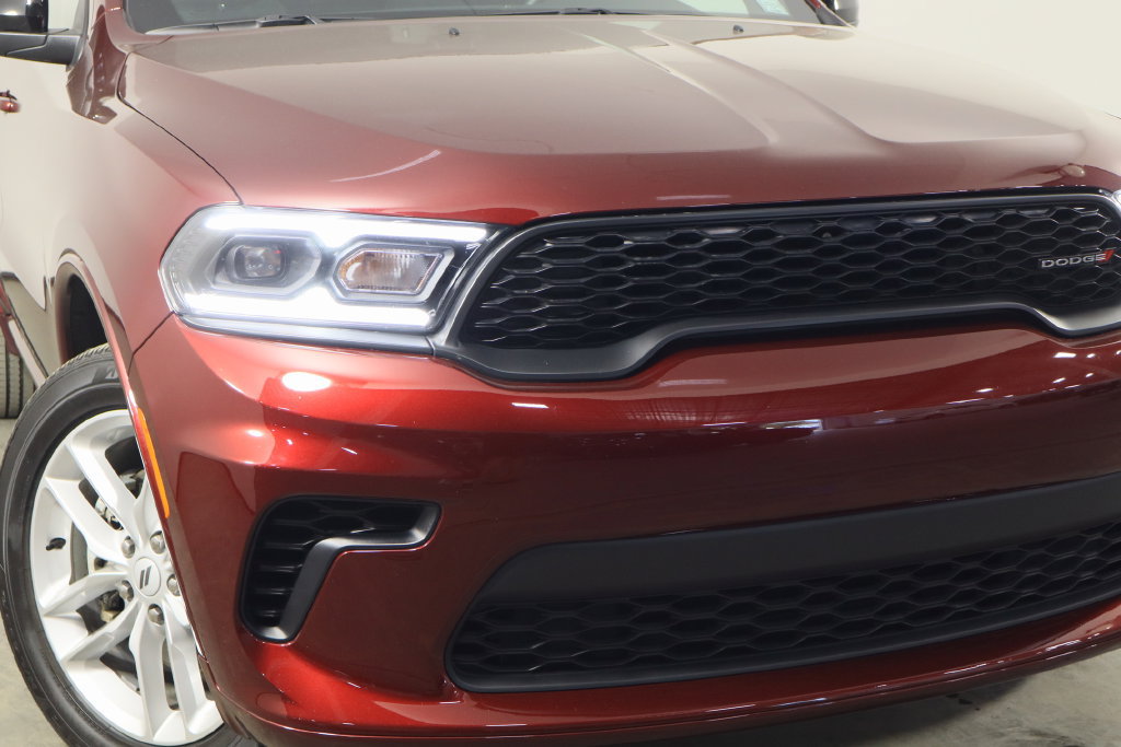 Used 2025 Dodge Durango GT AWD/4WD image 46