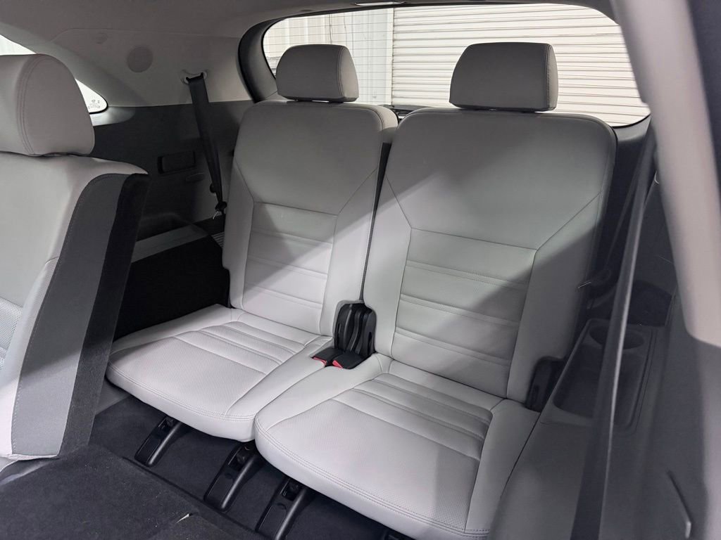 Used 2019 Kia Sorento SX FWD image 31
