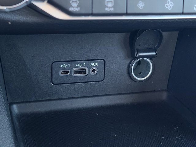 Used 2020 Nissan Sentra SV image 26