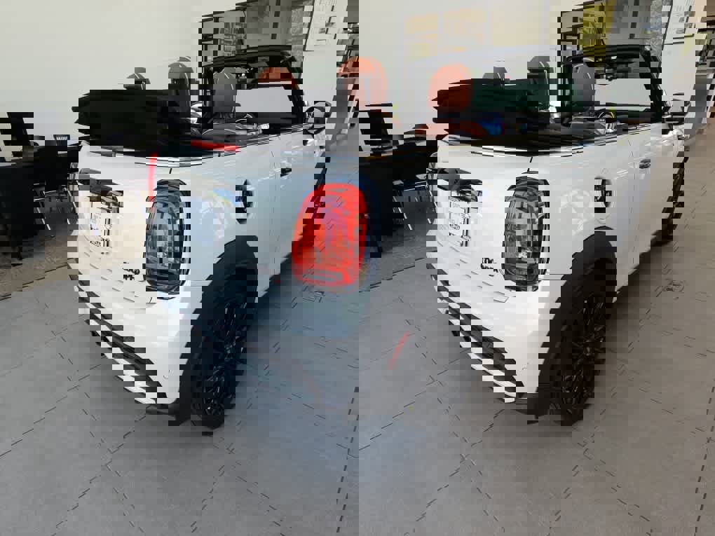 Certified 2024 MINI Cooper S FWD image 3