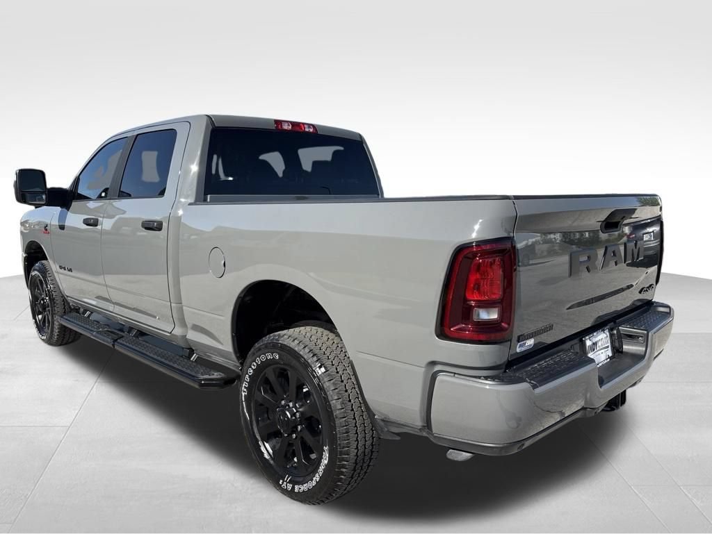 New 2026 RAM 2500 Big Horn AWD/4WD image 6