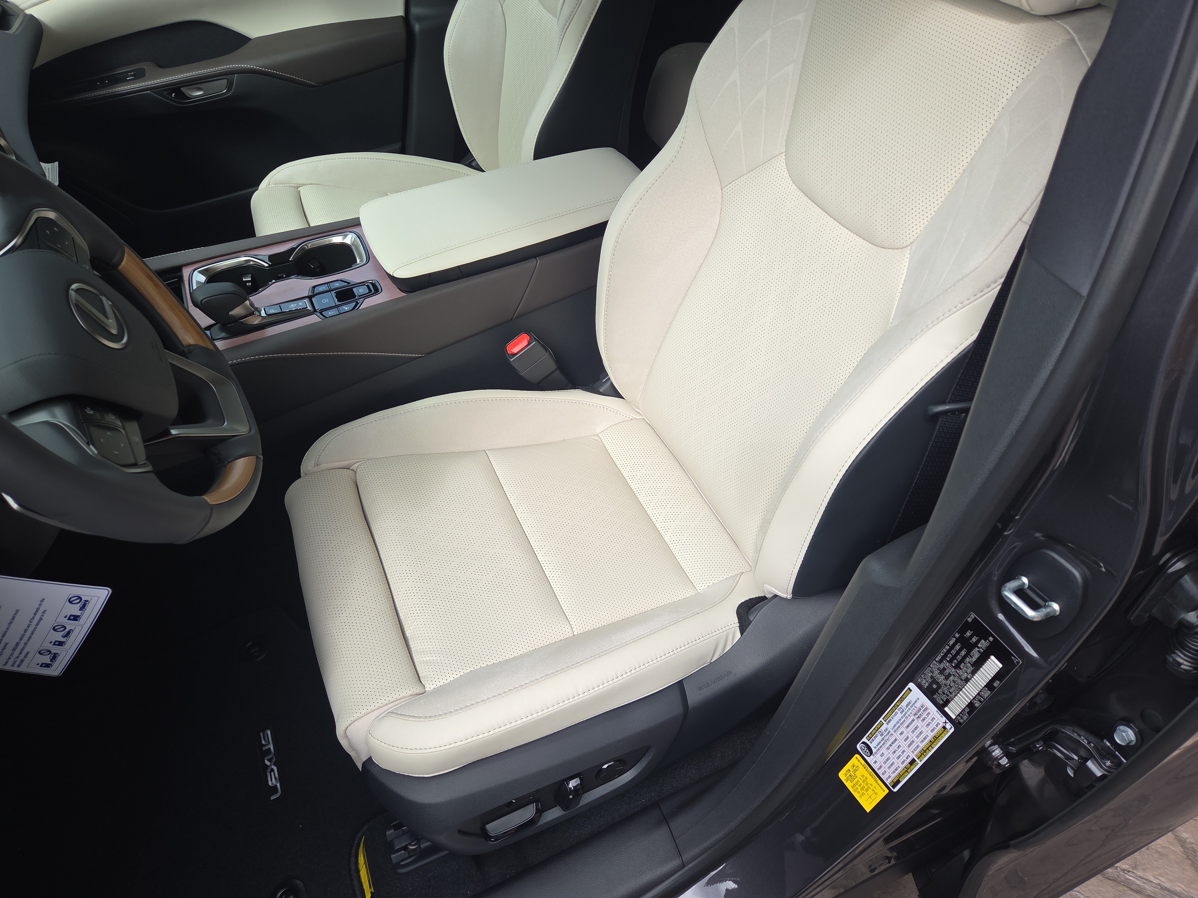 New 2026 Lexus RX 350 AWD w/ Convenience Package image 7