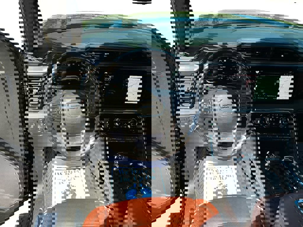 Used 2022 GMC Sierra 1500 Denali Ultimate AWD/4WD image 12