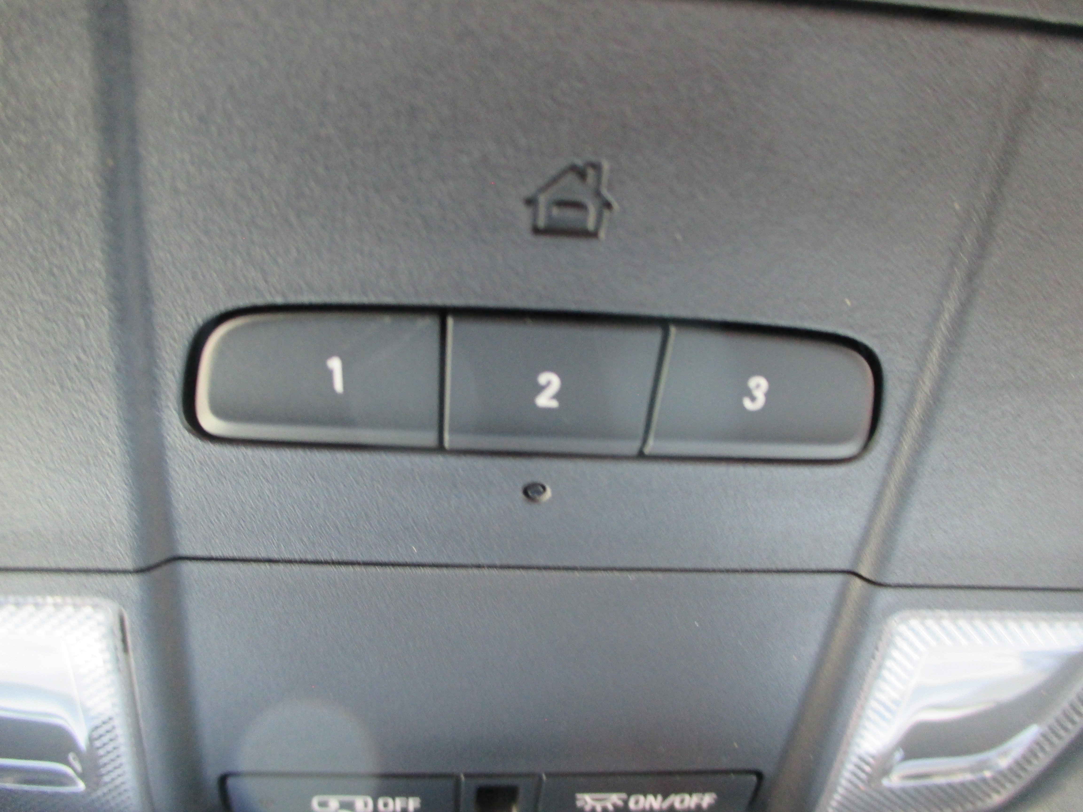 Used 2020 Chevrolet Blazer RS image 21