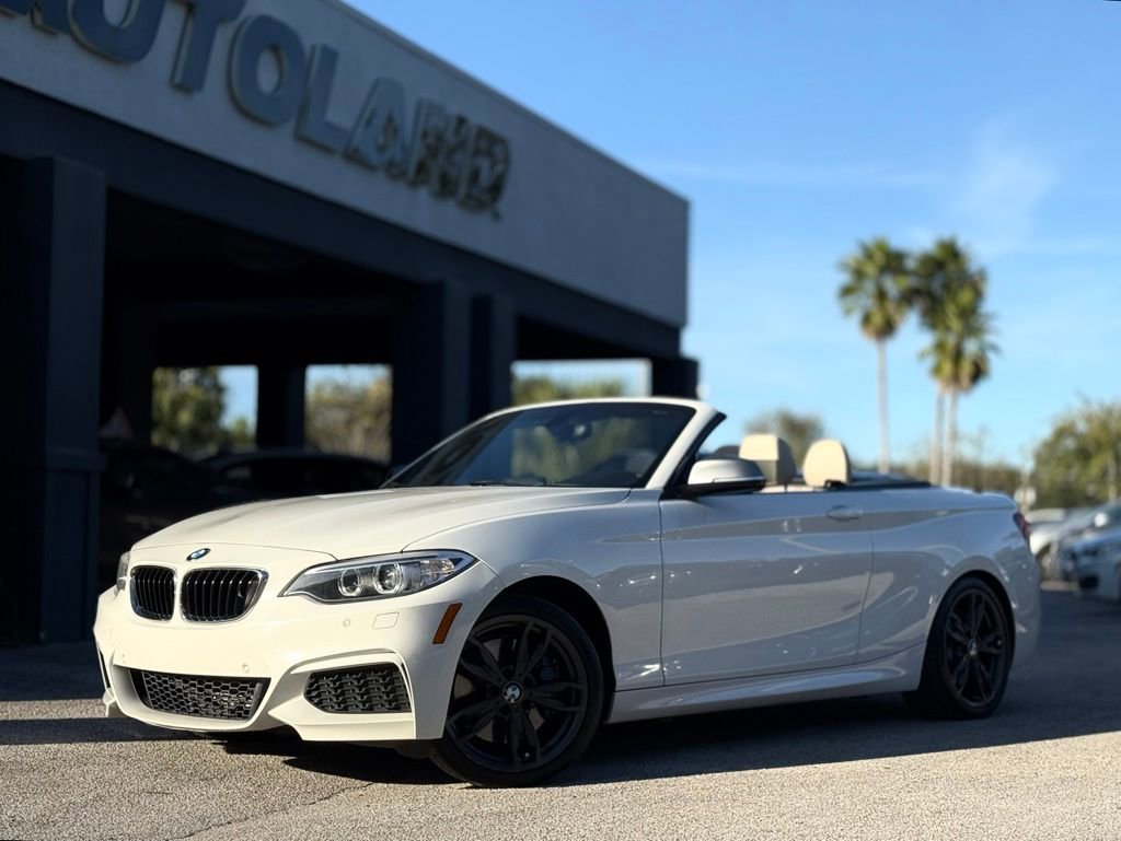 Used 2016 BMW M235i xDrive Convertible image 1