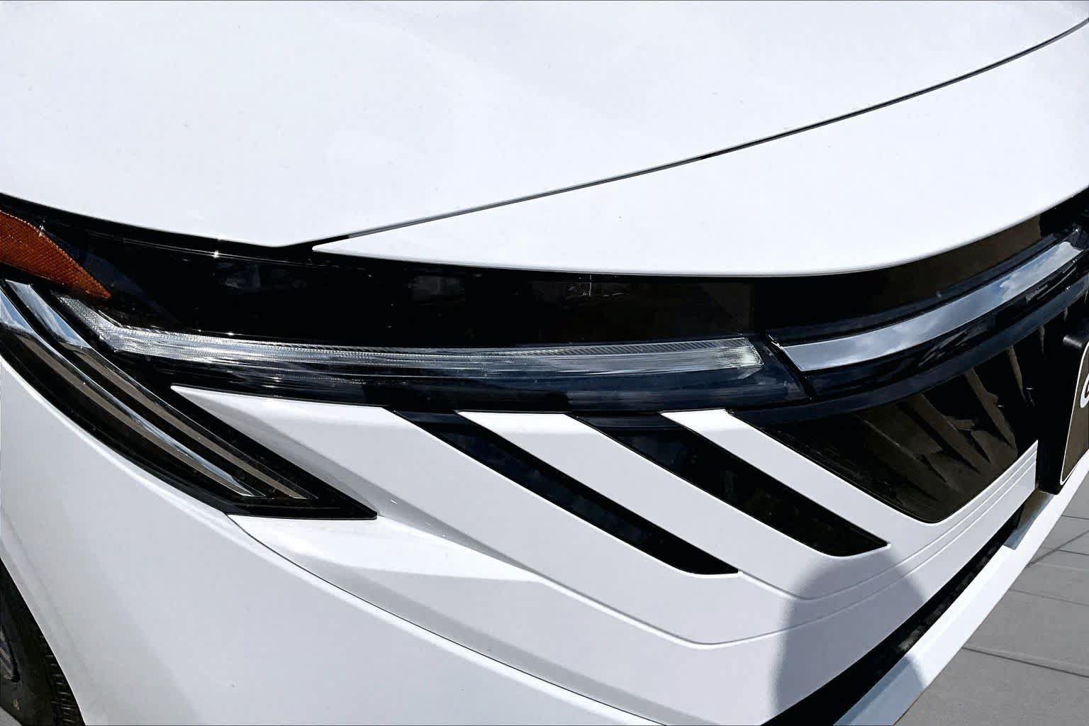 New 2027 Nissan Sentra S w/ Floor Mat Package FWD image 19