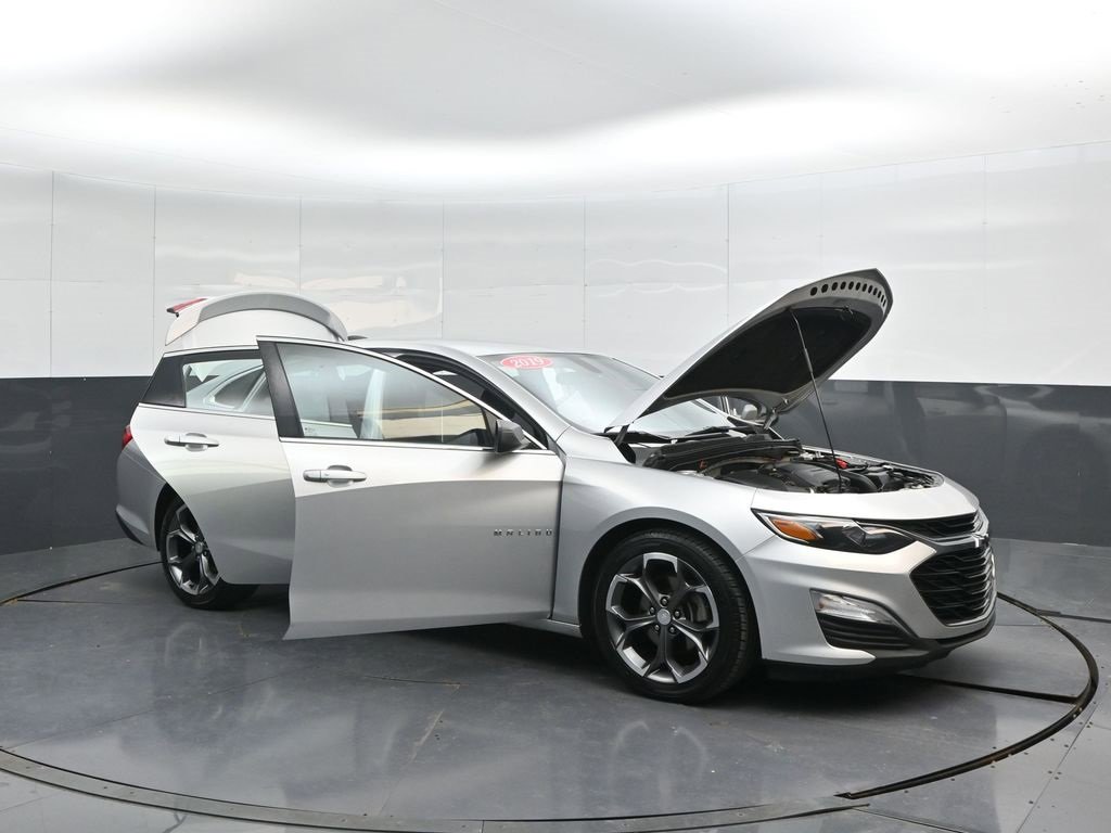 Used 2019 Chevrolet Malibu RS image 45