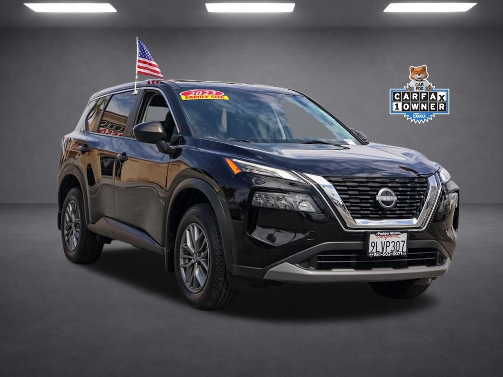 Used 2023 Nissan Rogue S FWD image 2