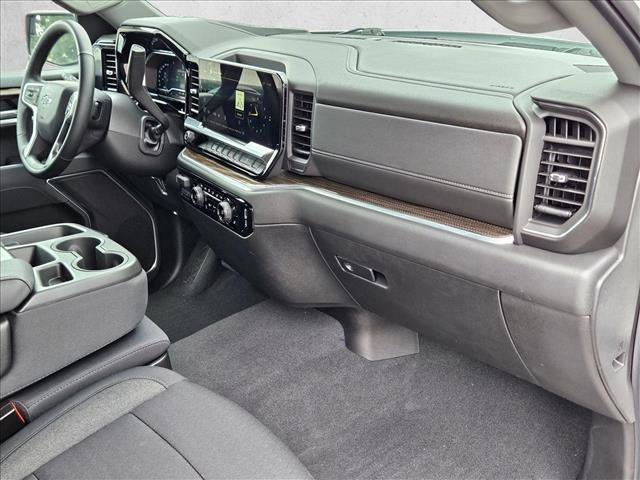 Used 2025 Chevrolet Silverado 1500 RST w/ Z71 Off-Road Package AWD/4WD image 21