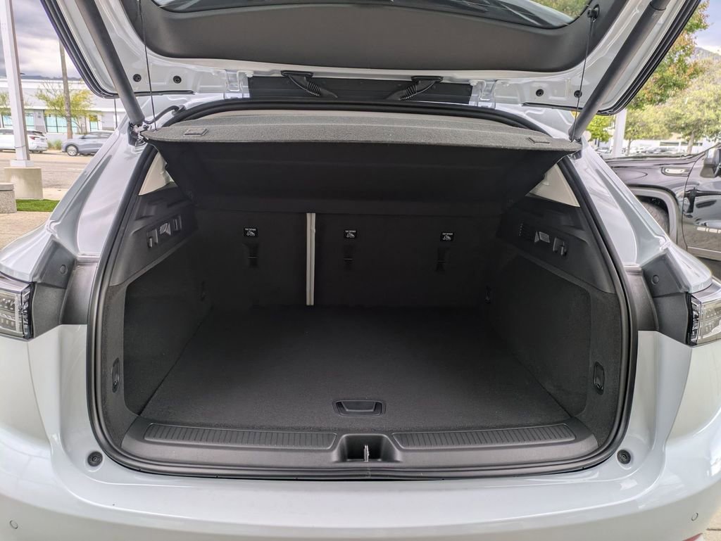 New 2026 Buick Envision Avenir image 12
