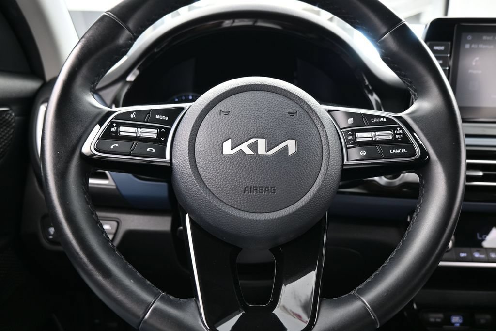 Used 2023 Kia Seltos S FWD image 23
