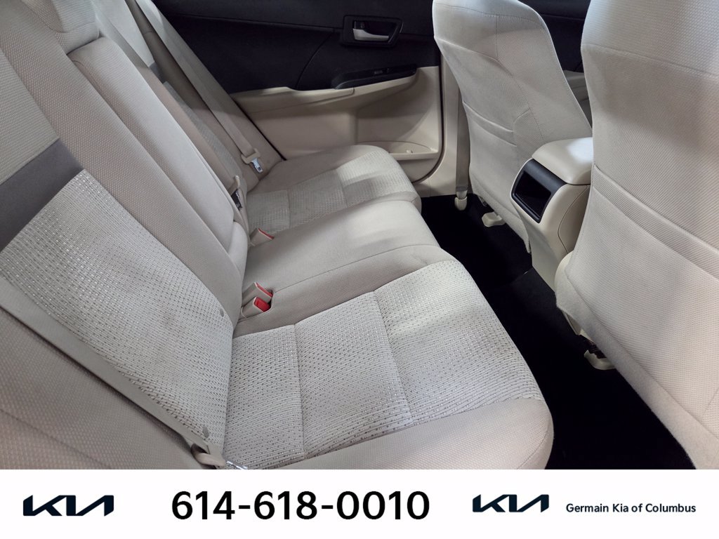 Used 2014 Toyota Camry LE FWD image 19