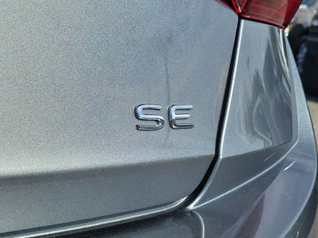 Used 2024 Volkswagen Jetta SE FWD image 8