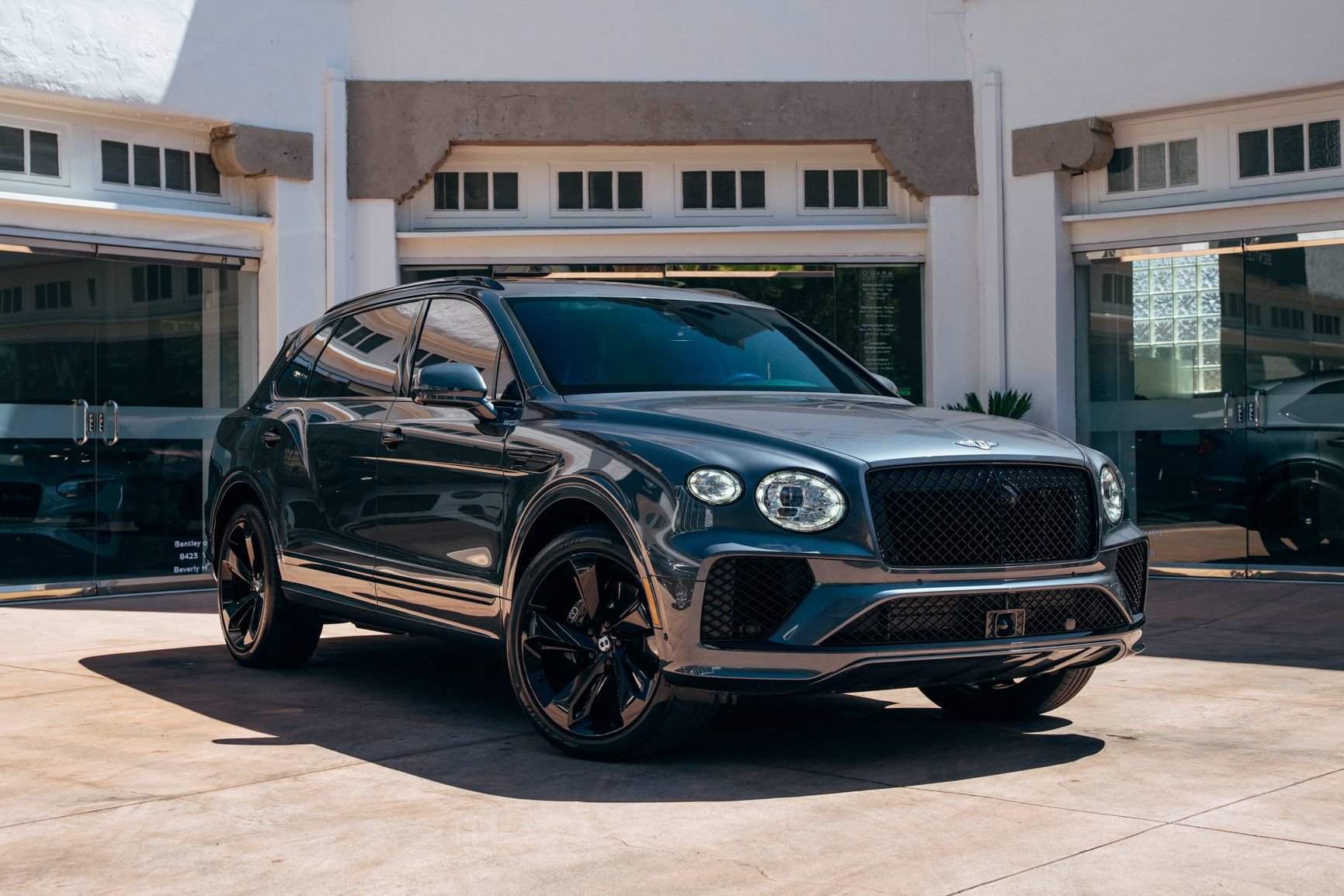 Used 2024 Bentley Bentayga Extended Wheelbase