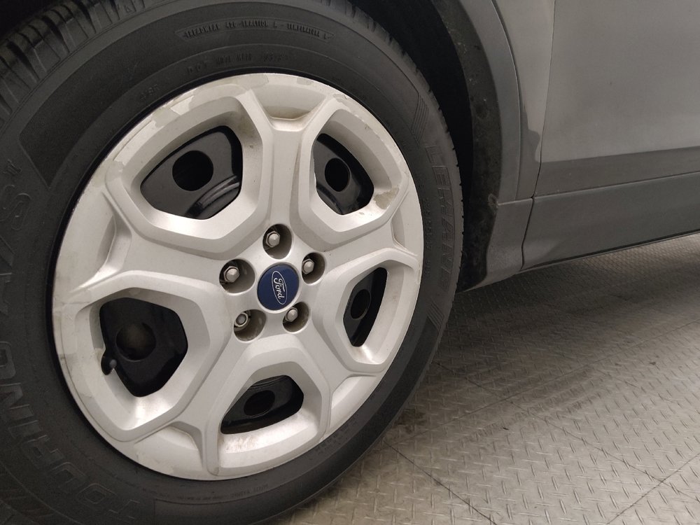 Used 2019 Ford Escape S image 31