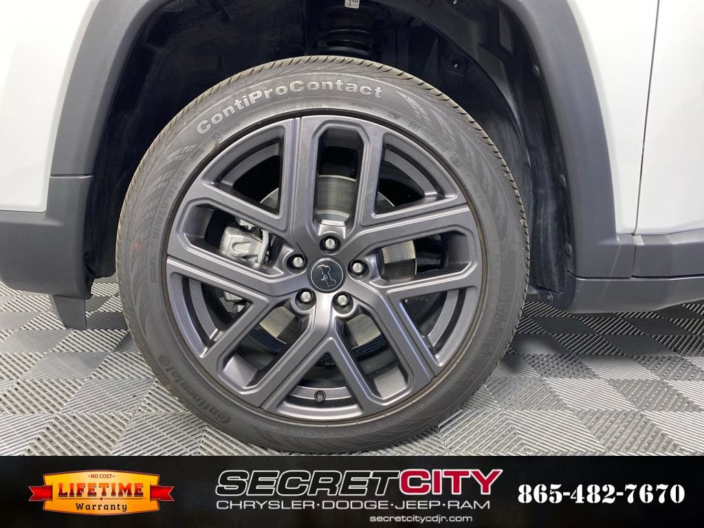 New 2026 Jeep Compass Latitude AWD/4WD image 9