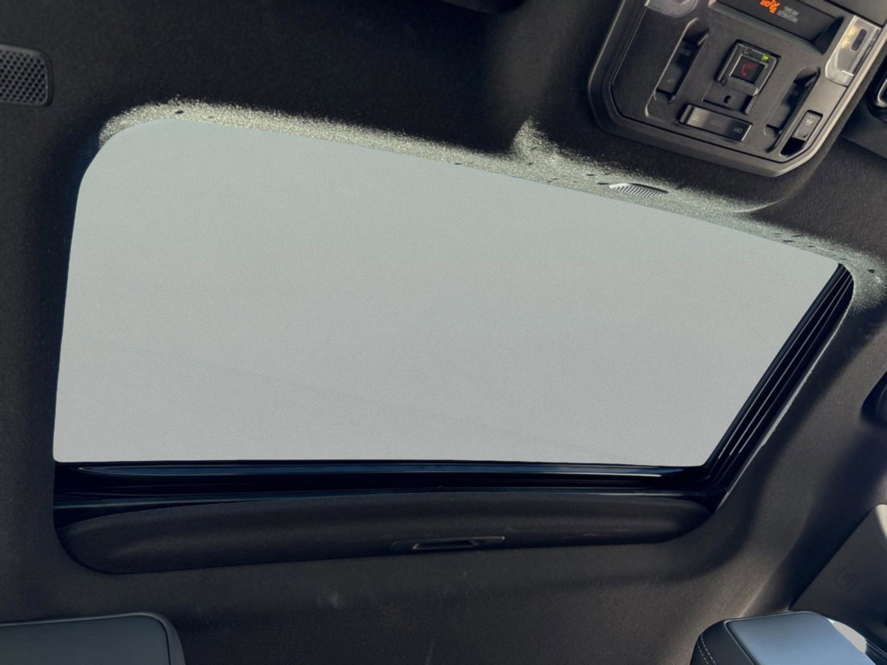 Used 2025 Toyota 4Runner Limited image 27