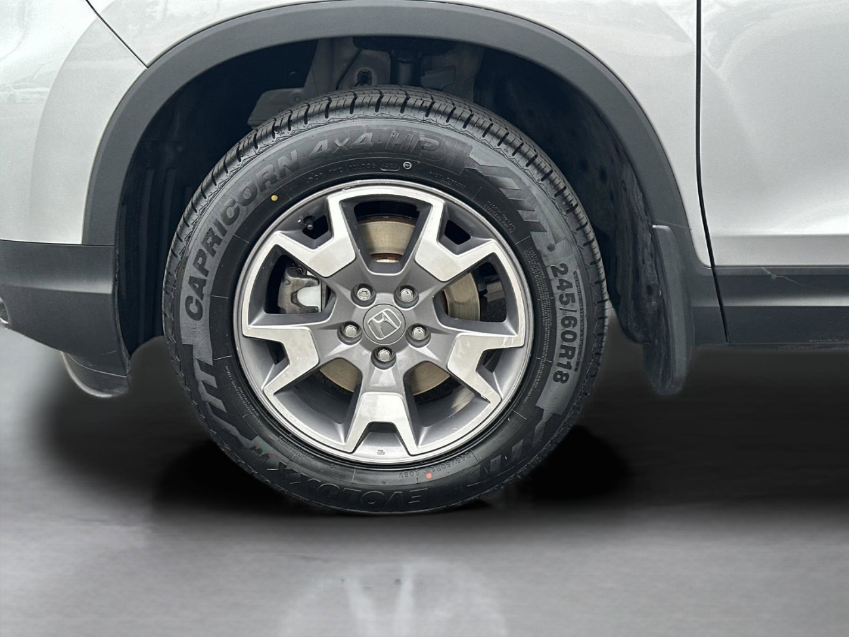 Used 2023 Honda Passport TrailSport image 14