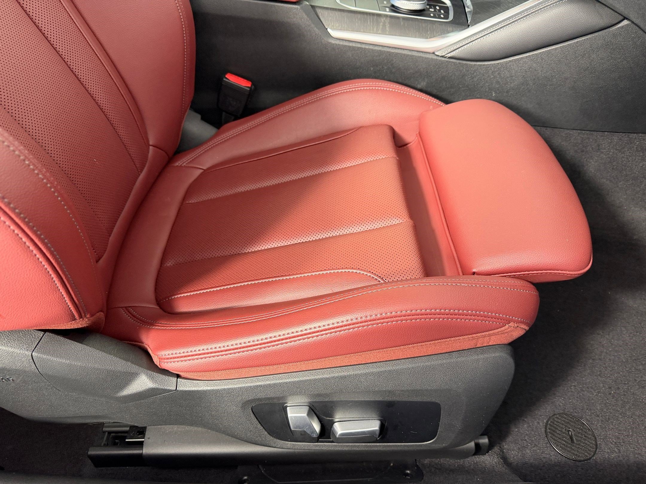 Used 2022 BMW 430i Coupe w/ M Sport Package image 33