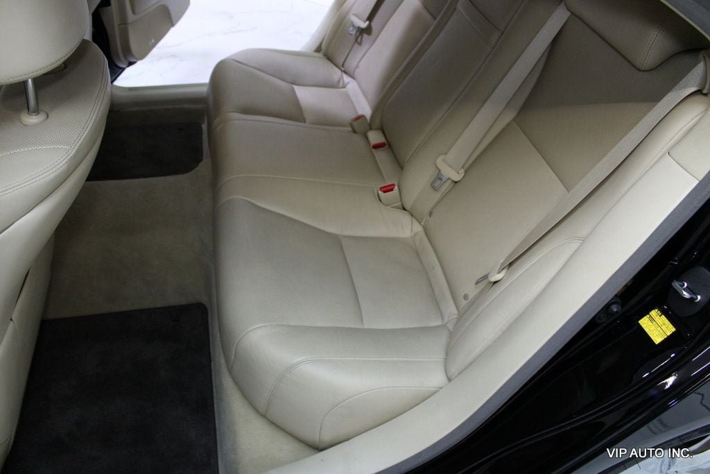 Used 2011 Lexus LS 460 L w/ Luxury Value Edition RWD image 24