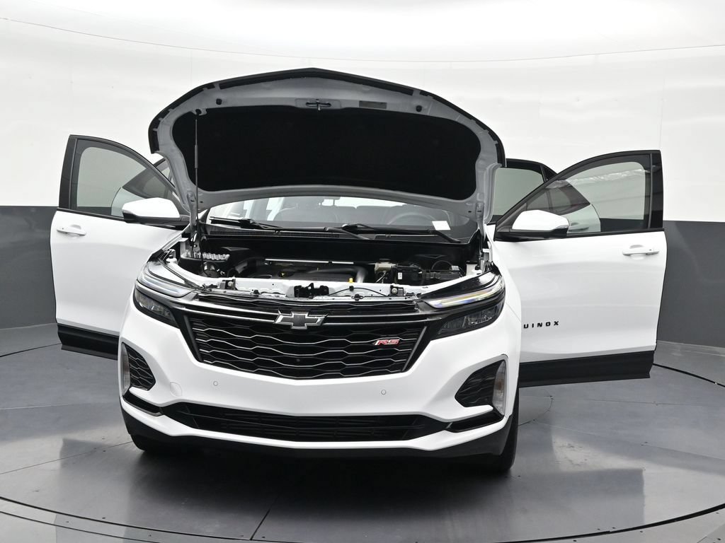 Used 2024 Chevrolet Equinox RS w/ RS Leather Package FWD image 41