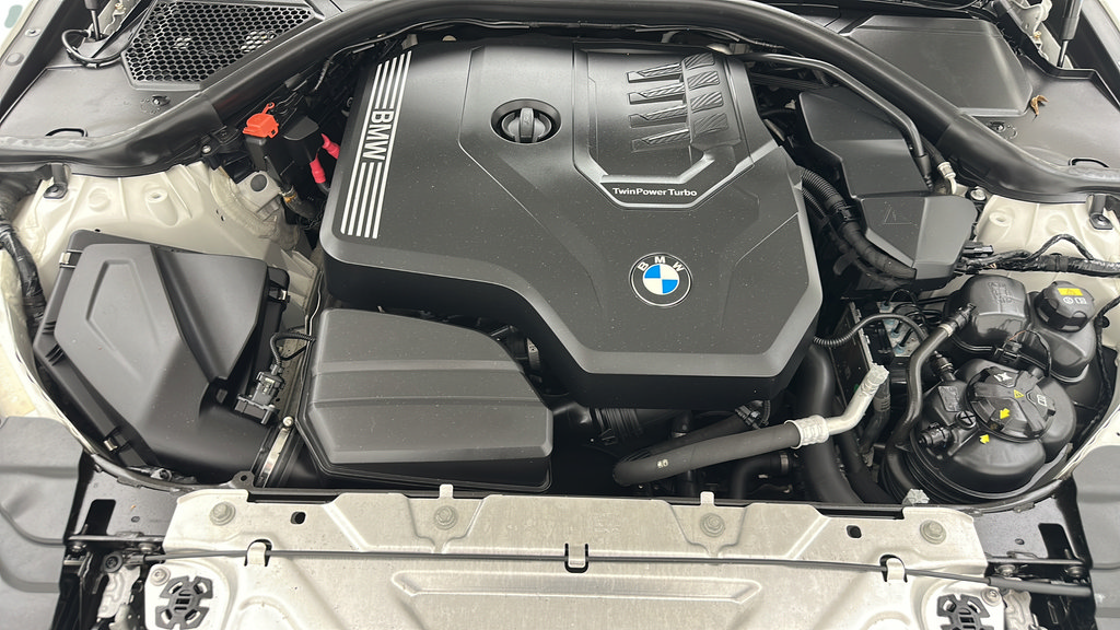 Used 2020 BMW 330i xDrive Sedan w/ Convenience Package AWD/4WD image 24