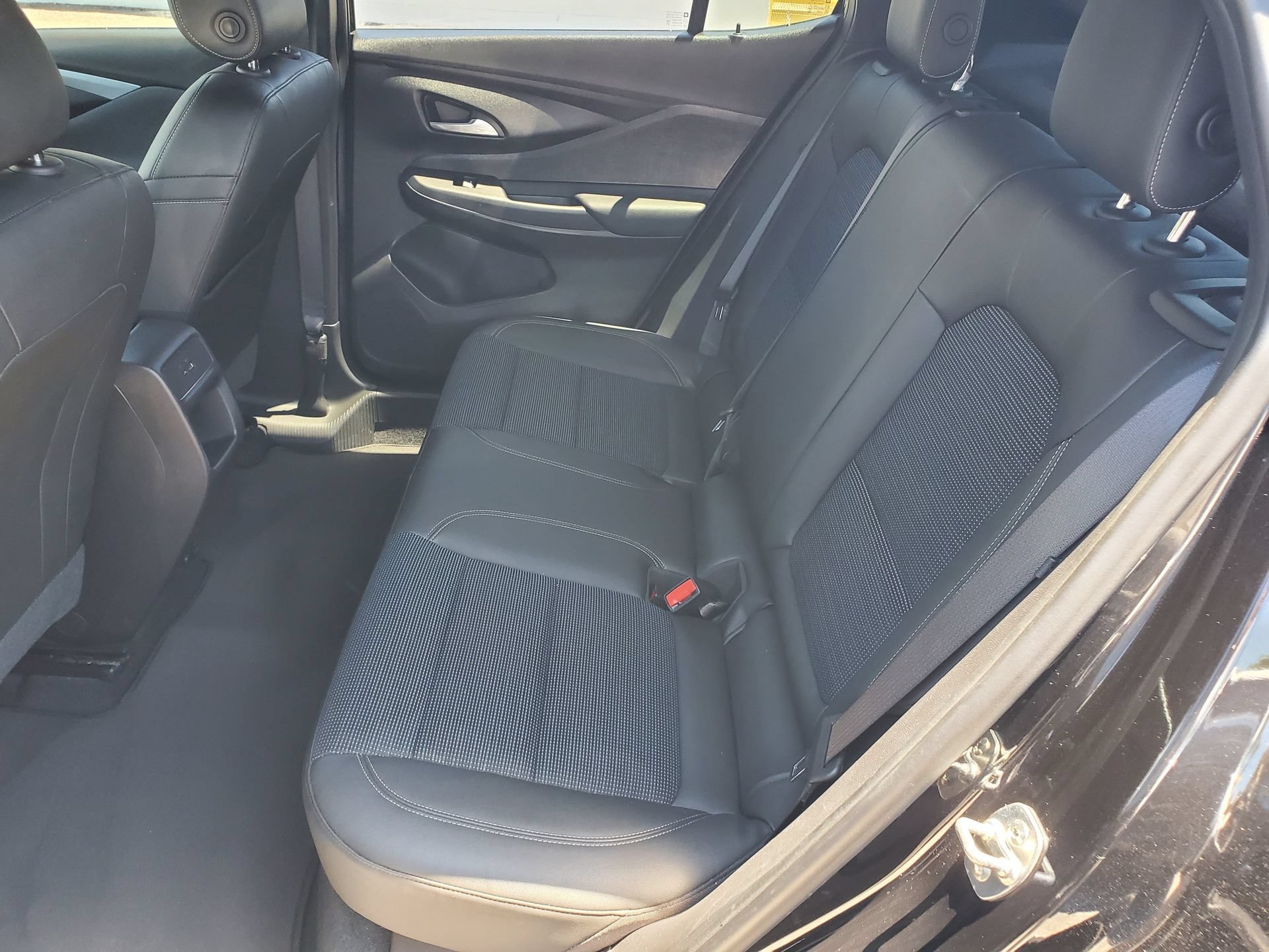 Used 2024 Buick Envista Preferred FWD image 11