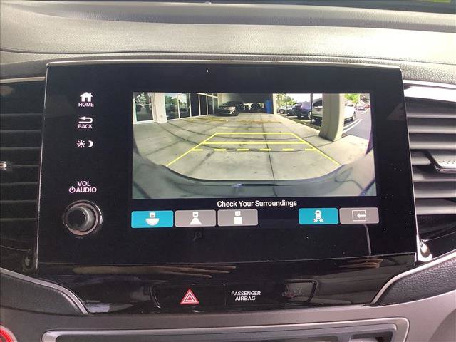 Used 2023 Honda Passport EX-L image 11