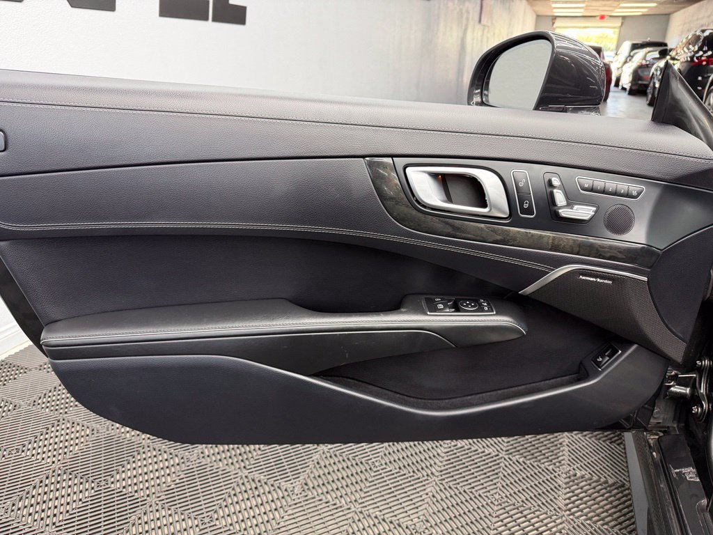 Used 2020 Mercedes-Benz SL 550 image 45