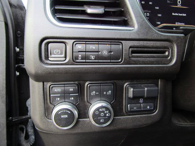 Used 2023 GMC Yukon XL SLT w/ SLT Luxury Package AWD/4WD image 23