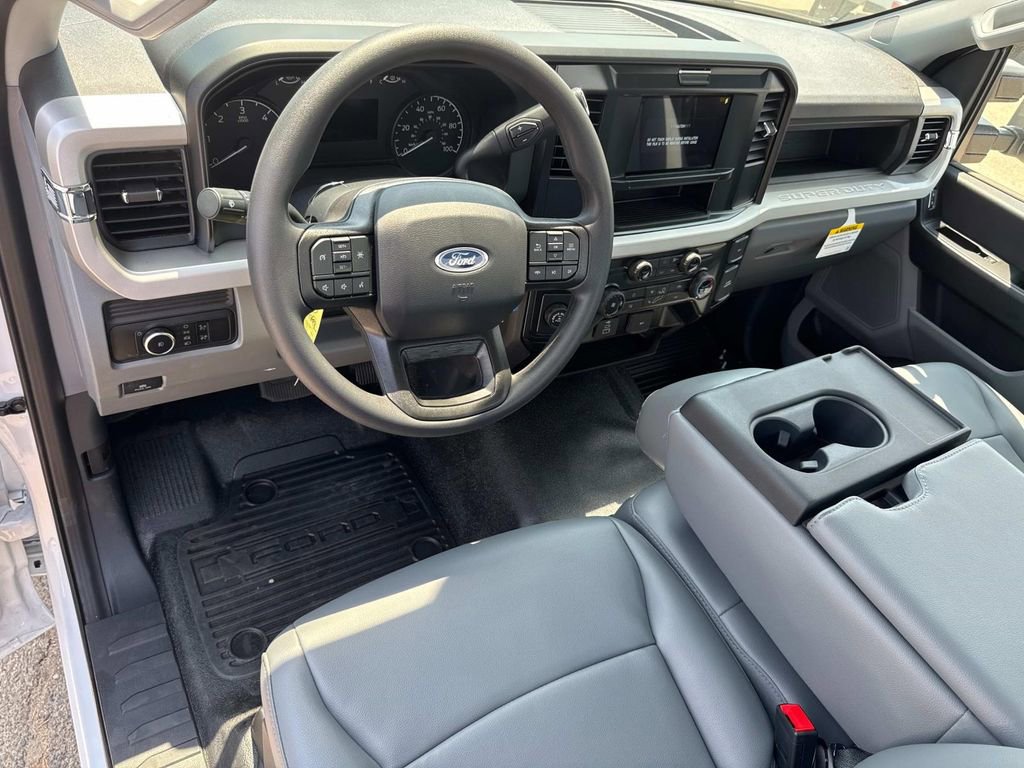 New 2025 Ford F350 XL w/ XL Chrome Package image 7