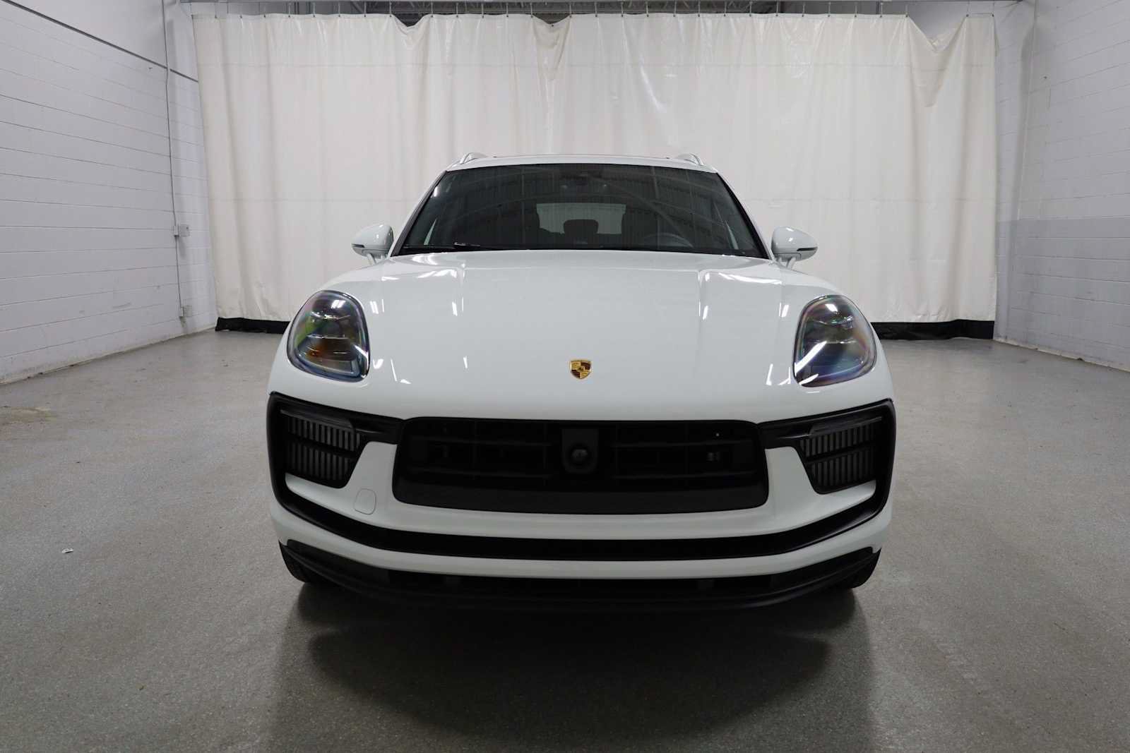 New 2026 Porsche Macan S AWD/4WD image 14