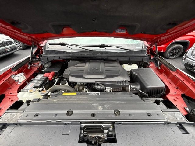 Used 2023 Nissan Titan PRO-4X w/ Pro-4x Convenience Package AWD/4WD image 2