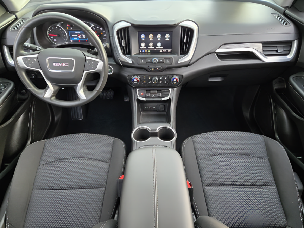 Used 2024 GMC Terrain SLE w/ Driver Convenience Package FWD image 23