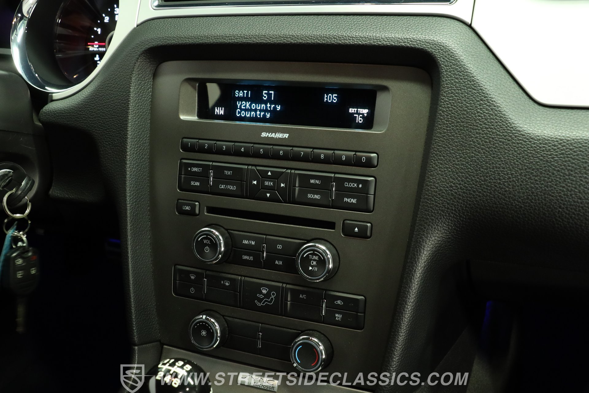 Used 2013 Ford Mustang GT Premium w/ GT Track Pkg RWD image 39