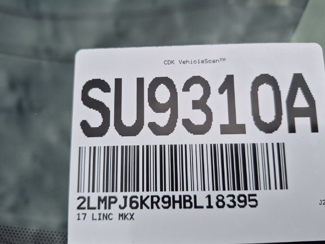 Used 2017 Lincoln MKX Select w/ Select Plus Package FWD image 35