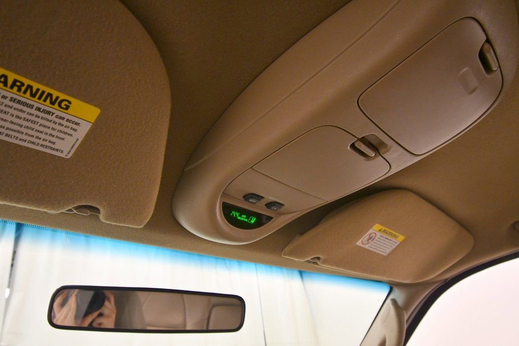 Used 2003 Ford F350 Lariat image 25